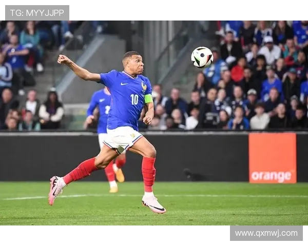 欧洲足坛再掀转会风暴多名球星即将易主豪门布局新赛季争锋